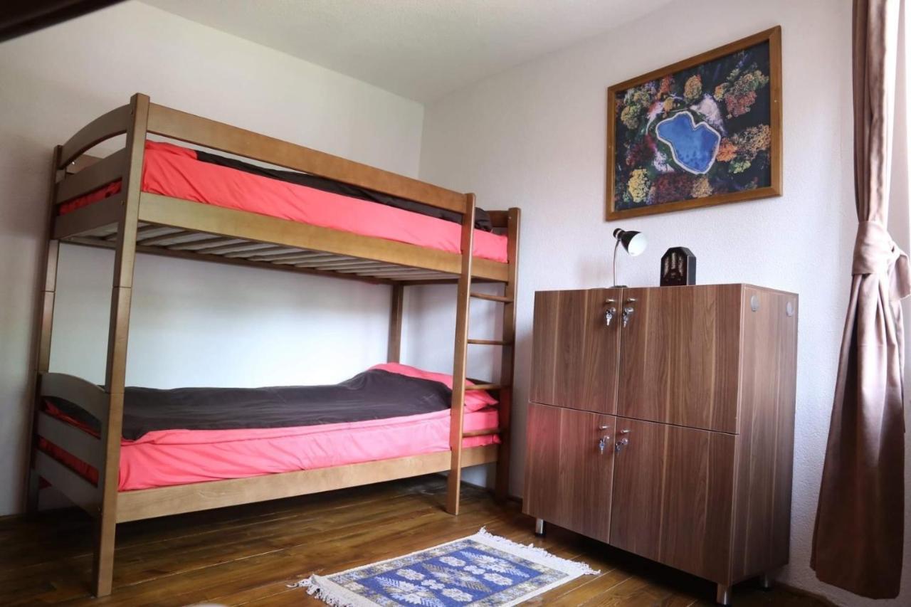 Central Hostel Peje Ngoại thất bức ảnh